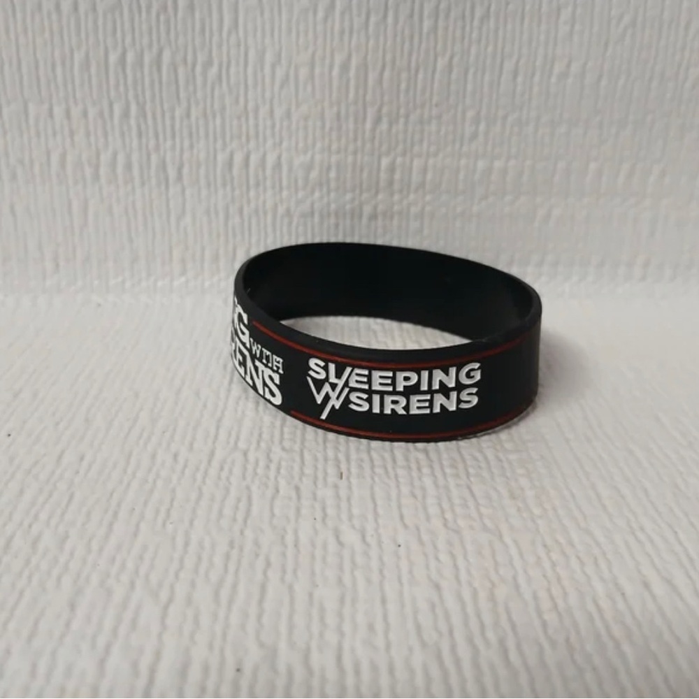 Emo sleeping with sirens band bracelet